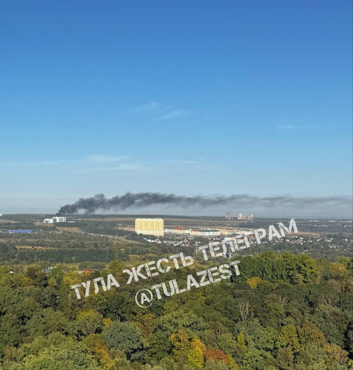 Фотография к публикации «Причиной задымления на Калужском шоссе в Туле стало возгорание мусора»